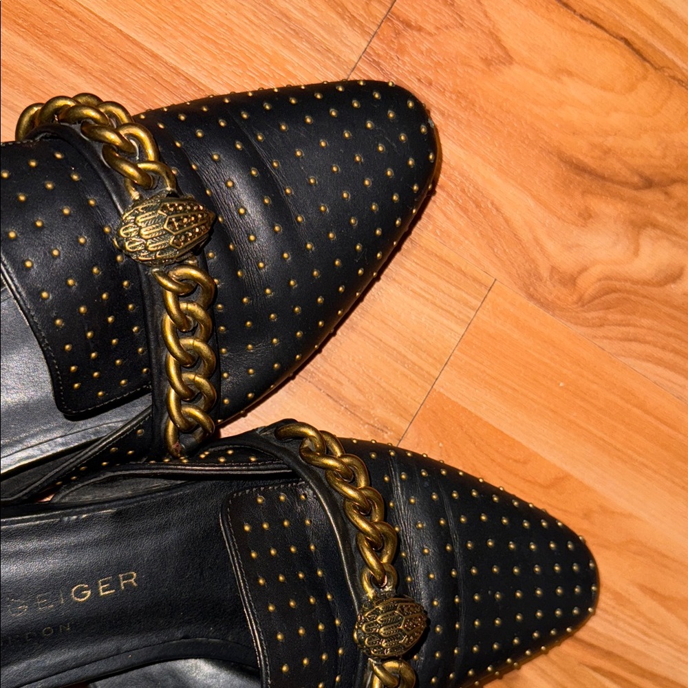Kurt Geiger Black Leather Pointed Slip-On Mules with Gold Chain - Picture 14 of 16